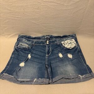Series 31 Womens Short & Sexy Denim Jean Shorts Sz 16 Embroidered Stretch